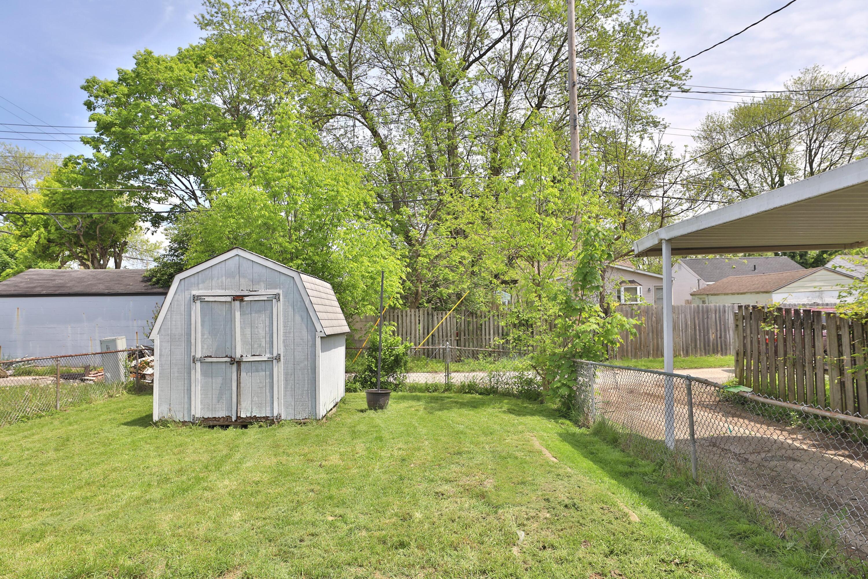 3216 Howey Road Columbus, OH 43224 - Photo 35 of 36 3216-Howey-37