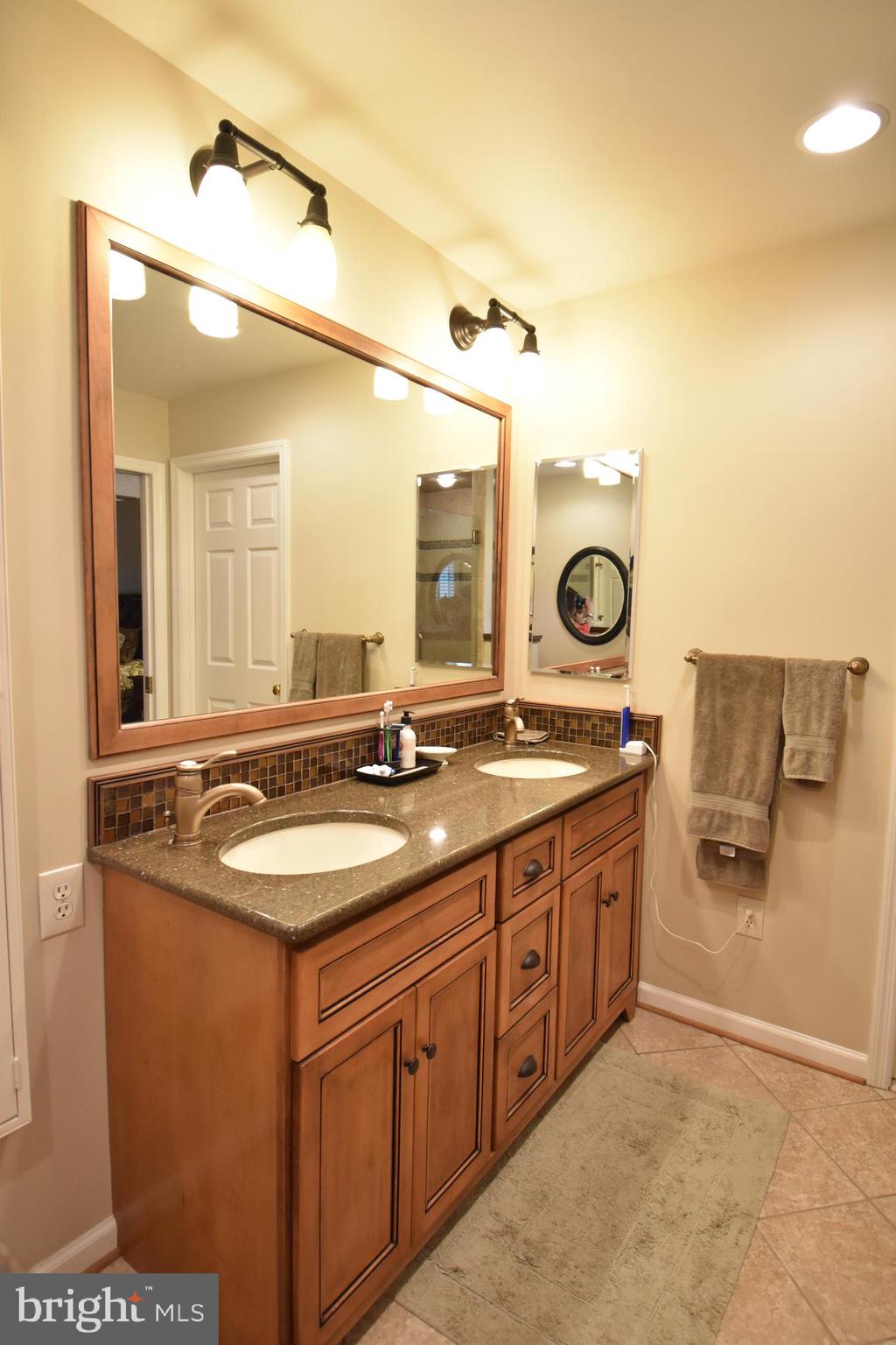 909 Metfield Road Towson, MD 21286 - Photo 31 of 50