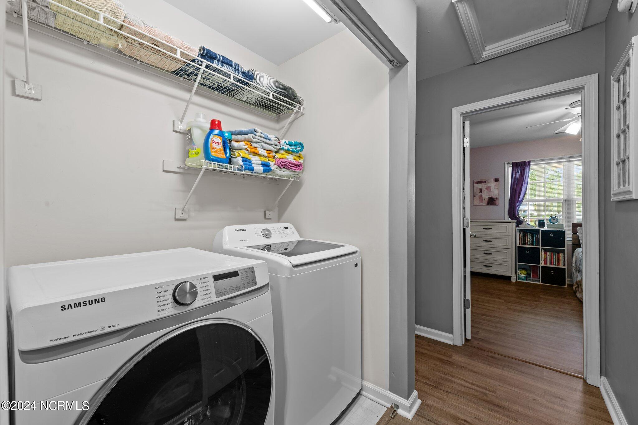 1116 Tebo Road New Bern, NC 28562 - Photo 26 of 37 laundry/ hall way