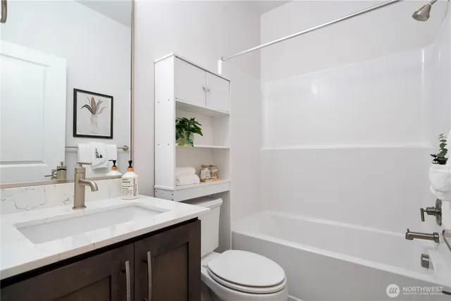 $1,398,000 | 1187 7th Avenue Northeast, Unit 14 6, Issaquah, WA 98029