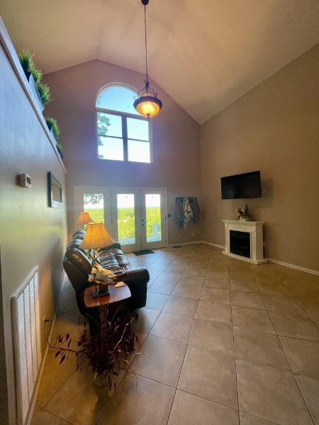 460 Mate Allen Road Gainesboro, TN 38562 - Photo 16 of 49 a living room with furniture a flat screen tv and windows