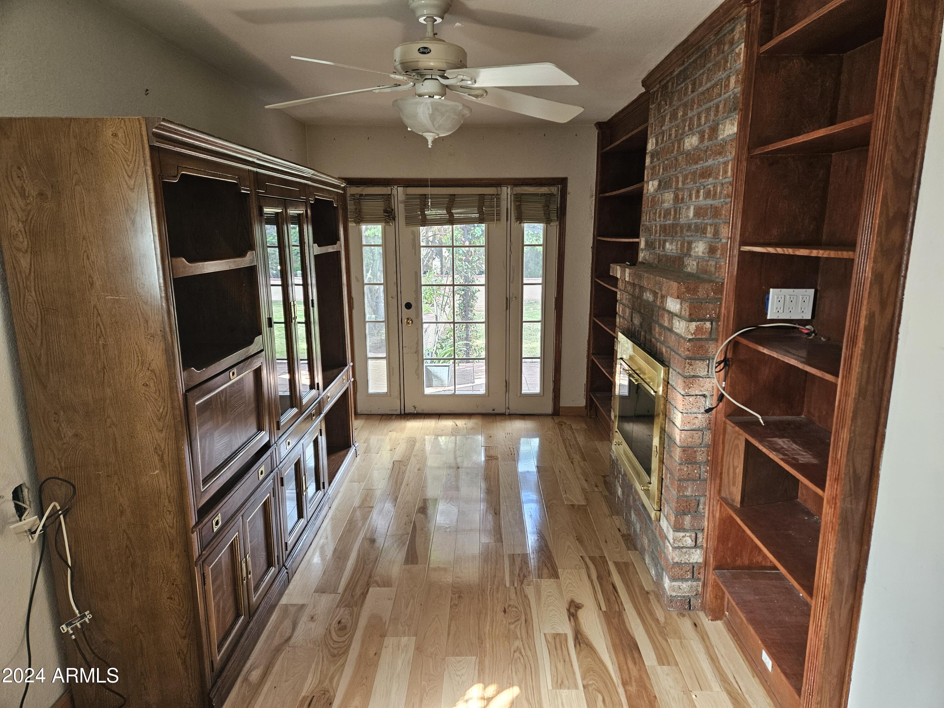 948 East Grandview Road Phoenix, AZ 85022 - Photo 21 of 43 Study/Office 2