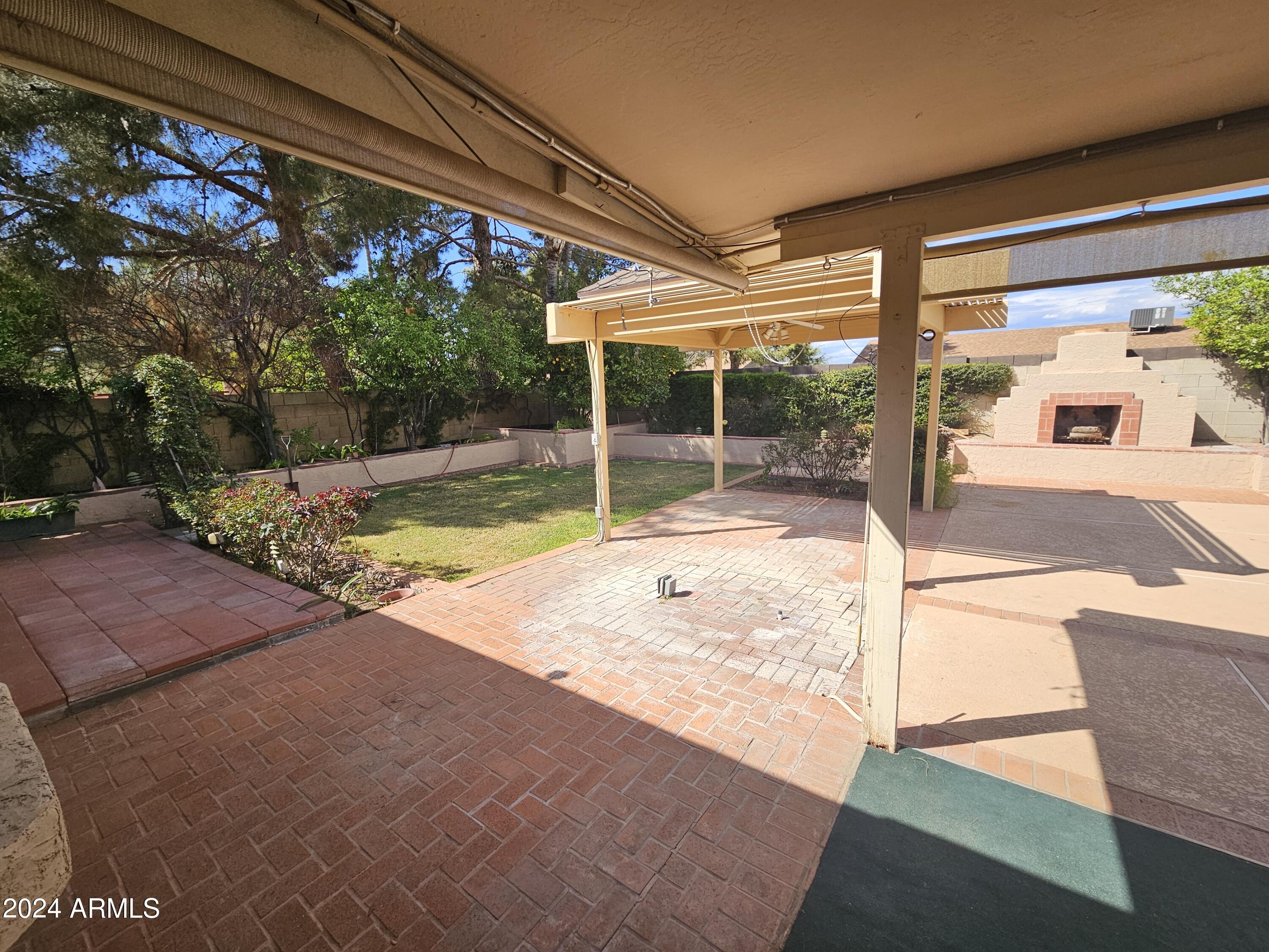948 East Grandview Road Phoenix, AZ 85022 - Photo 30 of 43 a view of a backyard