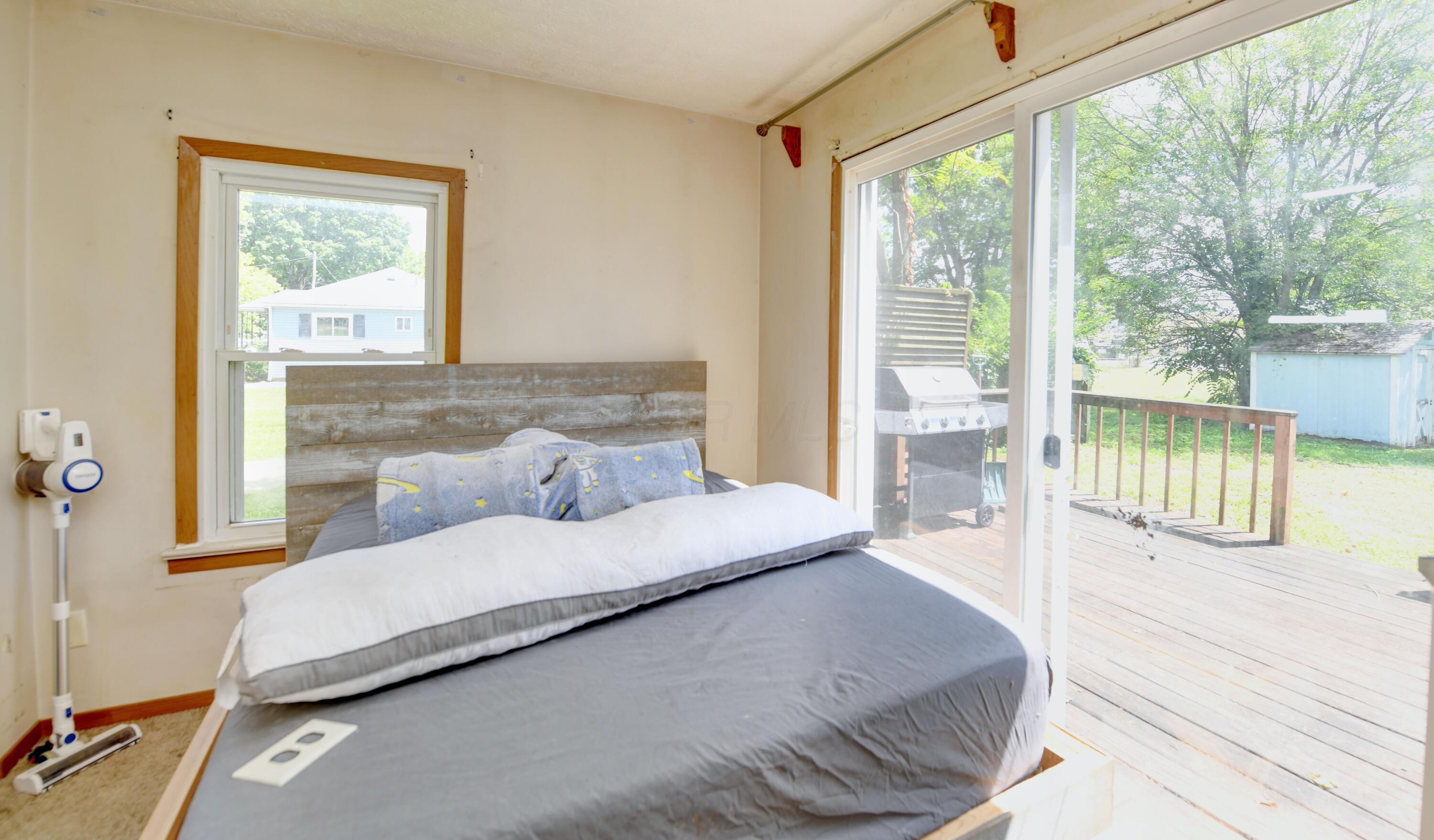 662 Beechwood Road Whitehall, OH 43213 - Photo 23 of 48 Second Bedroom (2)