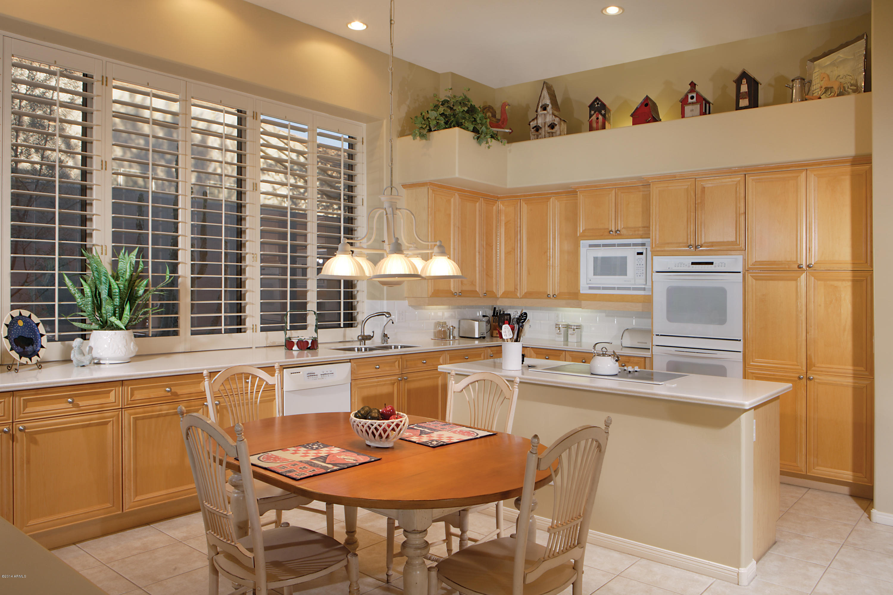 11934 East Sand Hills Road Scottsdale, AZ 85255 - Photo 6 of 13 Kitchen