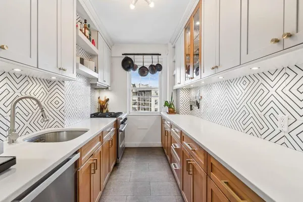 $1,699,000 | 180 Cabrini Boulevard, Unit 8384 | Hudson Heights