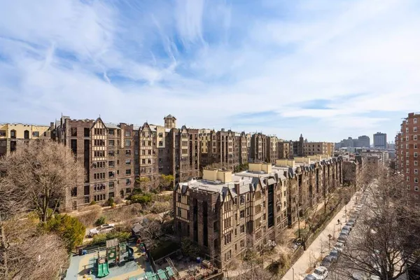 $1,699,000 | 180 Cabrini Boulevard, Unit 8384 | Hudson Heights