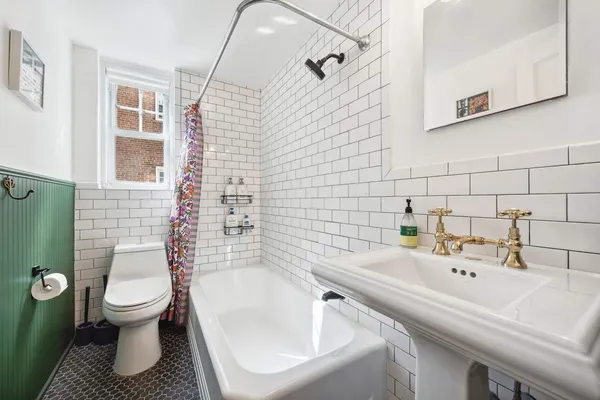 $1,699,000 | 180 Cabrini Boulevard, Unit 8384 | Hudson Heights