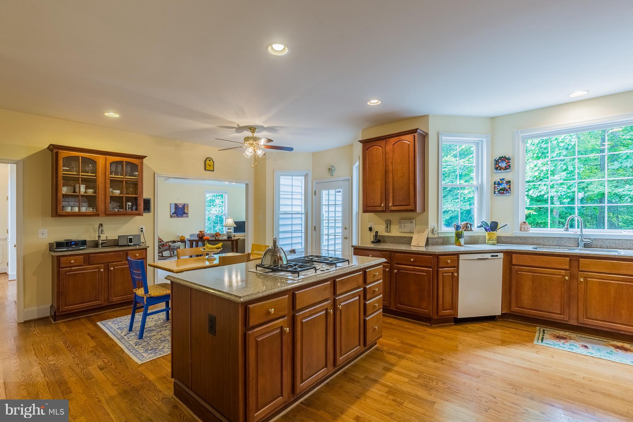 7867 Pembridge Road Manassas, VA 20112 - Photo 9 of 26 Kitchen