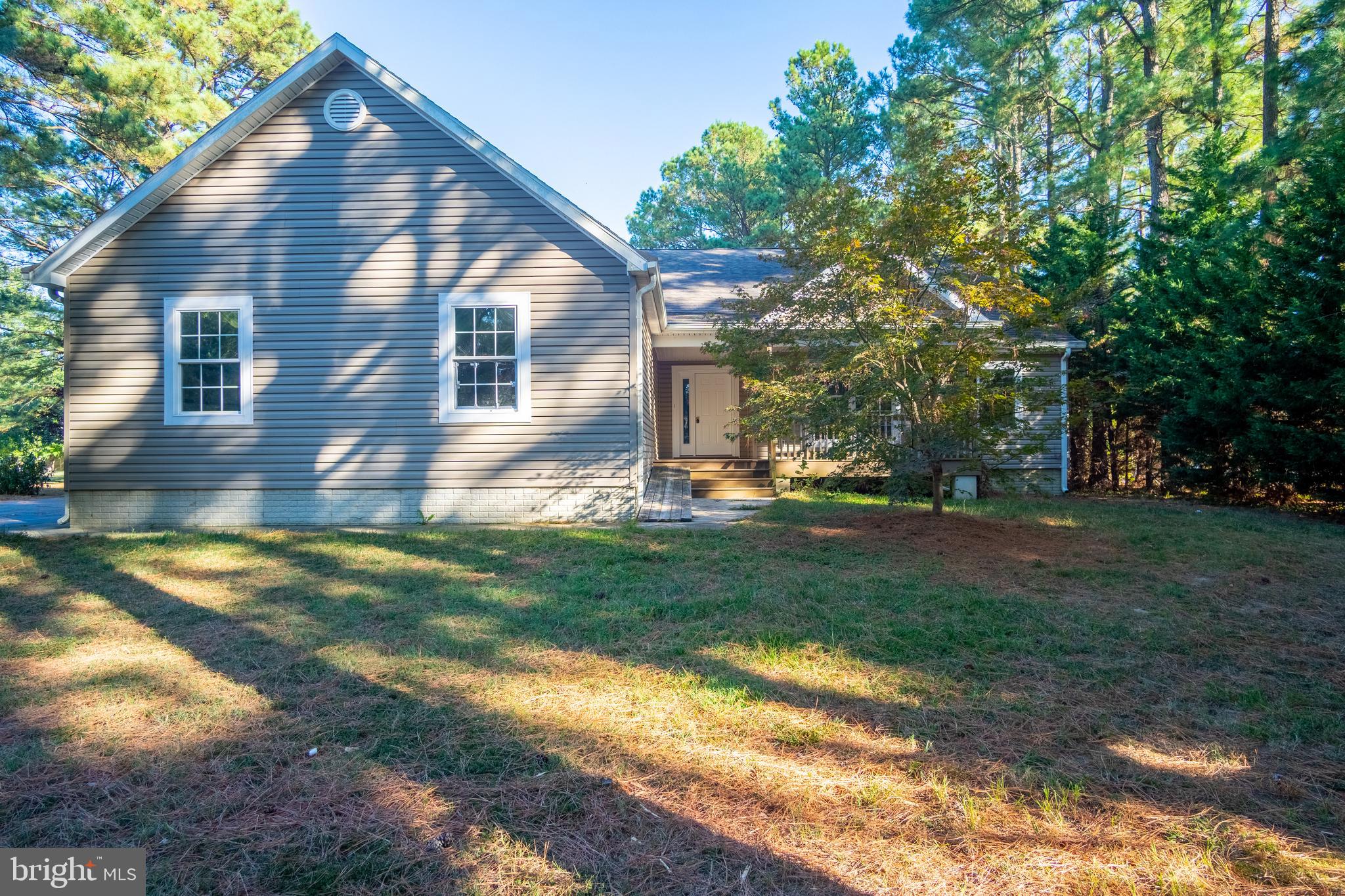 49701 Airedele Road Ridge, MD 20680 - Photo 4 of 53 Level front yard