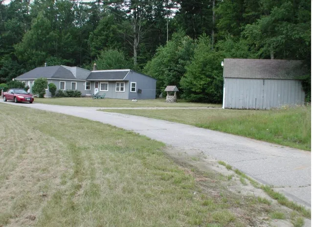 $475,000 | 438 Route 106 S Loudon Nh 03307, Loudon, NH 03307
