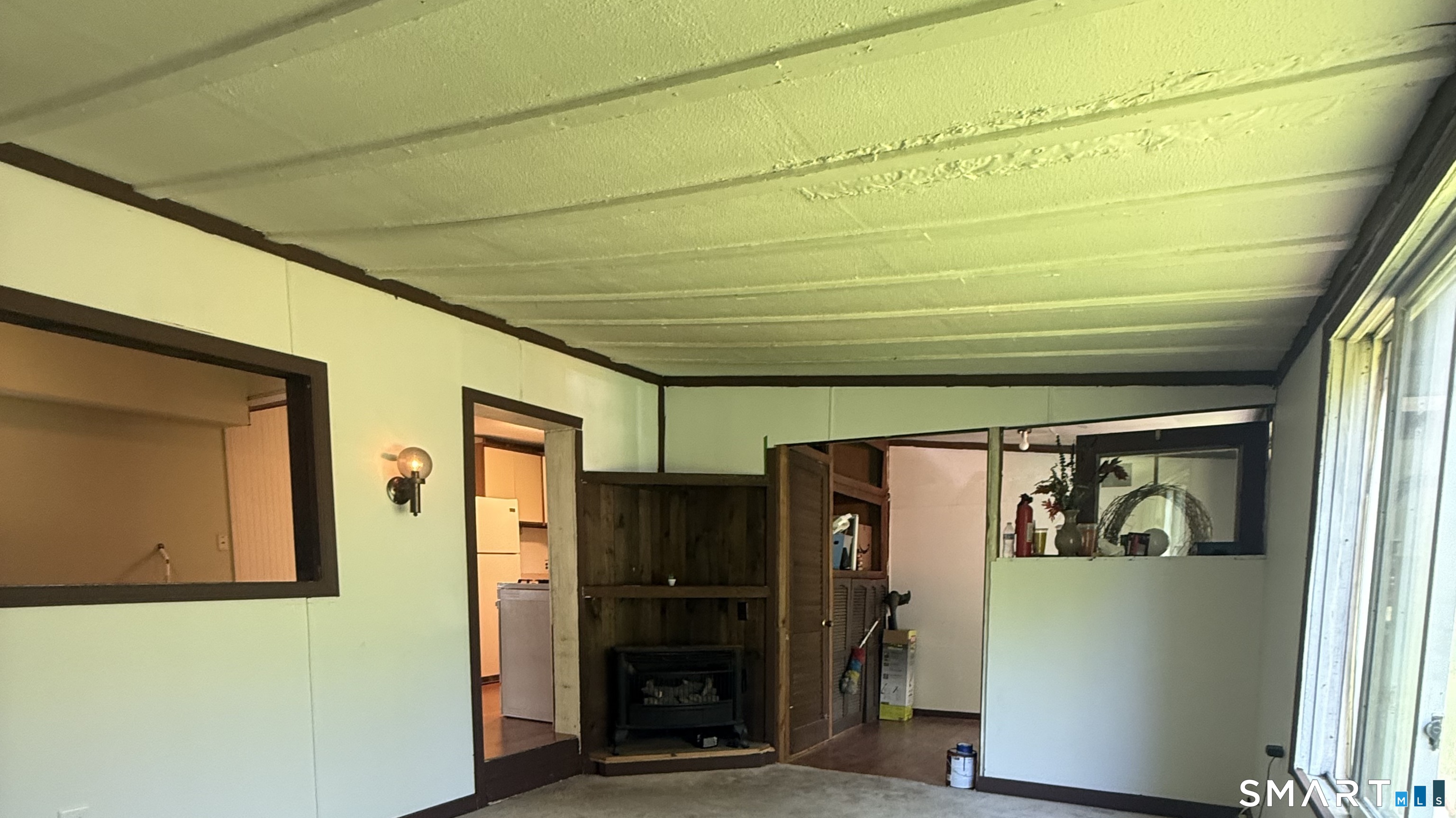 63 Evergreen Park Clinton, CT 06413 - Photo 9 of 11
