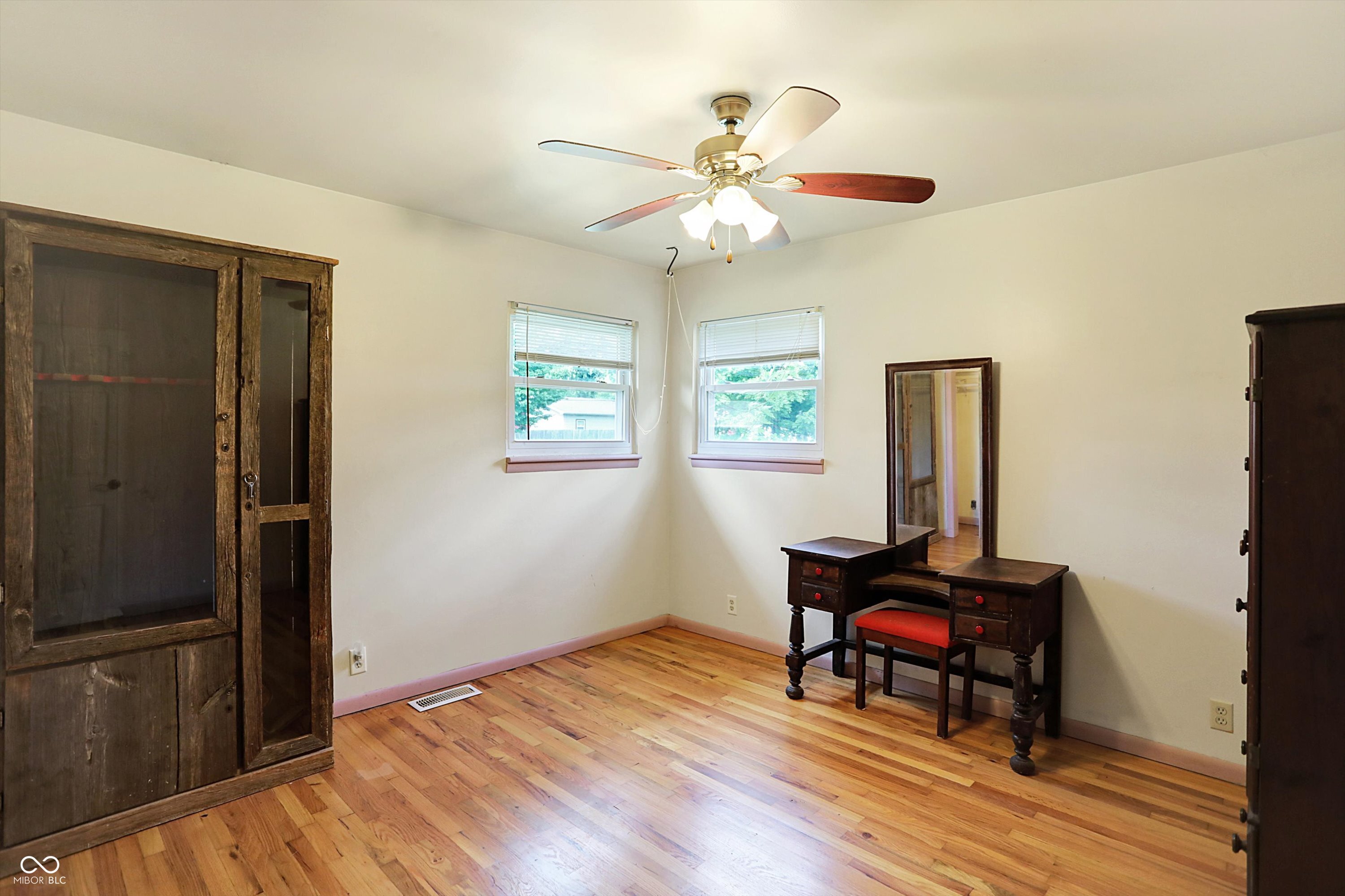 426 Mc Gregor Road Indianapolis, IN 46217 - Photo 29 of 35 Gallery Image 29