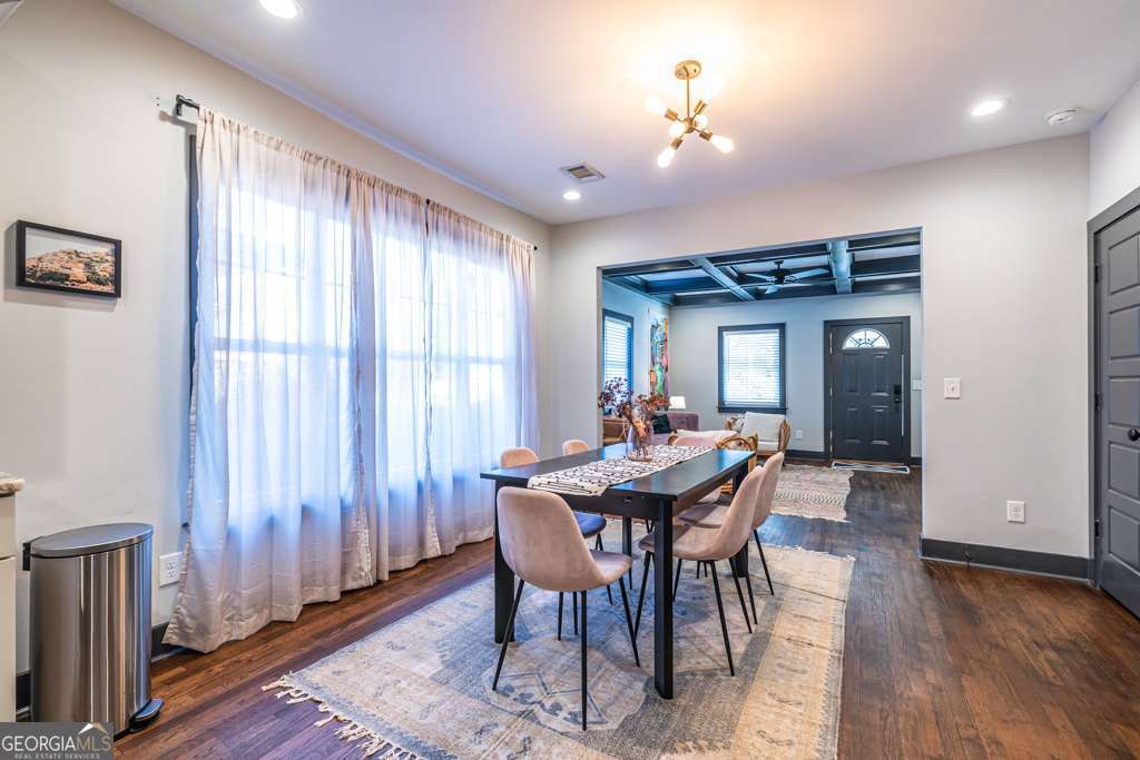 988 Mayson Turner Road Northwest Atlanta, GA 30314 - Photo 15 of 48