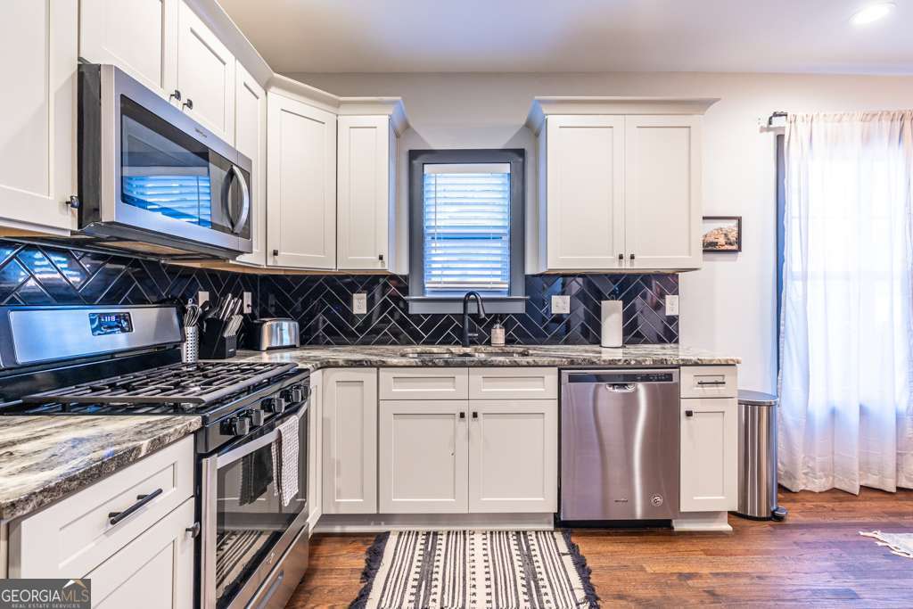 988 Mayson Turner Road Northwest Atlanta, GA 30314 - Photo 19 of 48