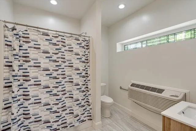 $1,000,000 | 110 Falls Lane, Spencer, TN 38585