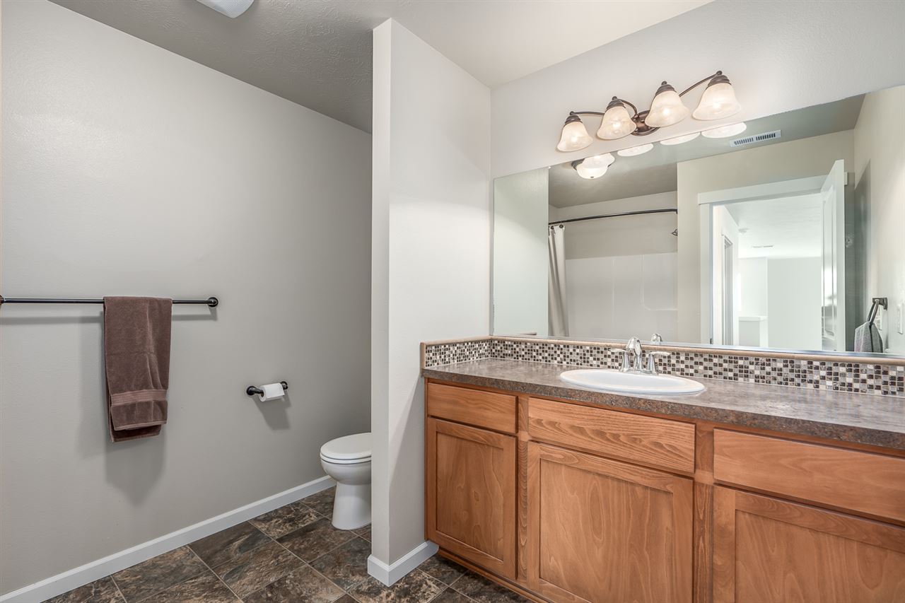 7415 Ethan Lane Spokane, WA 99208 - Photo 11 of 20 Gallery Image 11