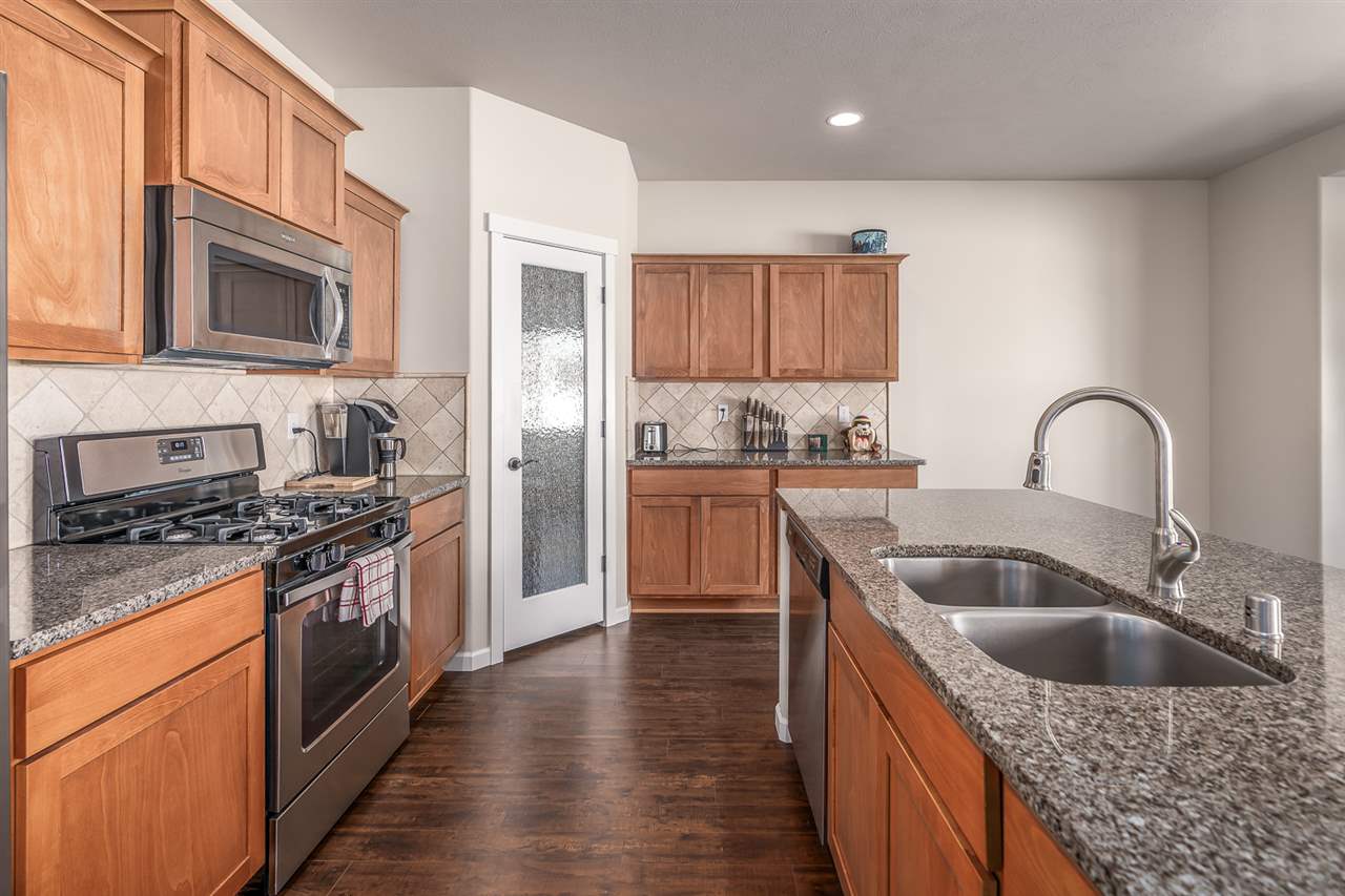 7415 Ethan Lane Spokane, WA 99208 - Photo 3 of 20 Gallery Image 3
