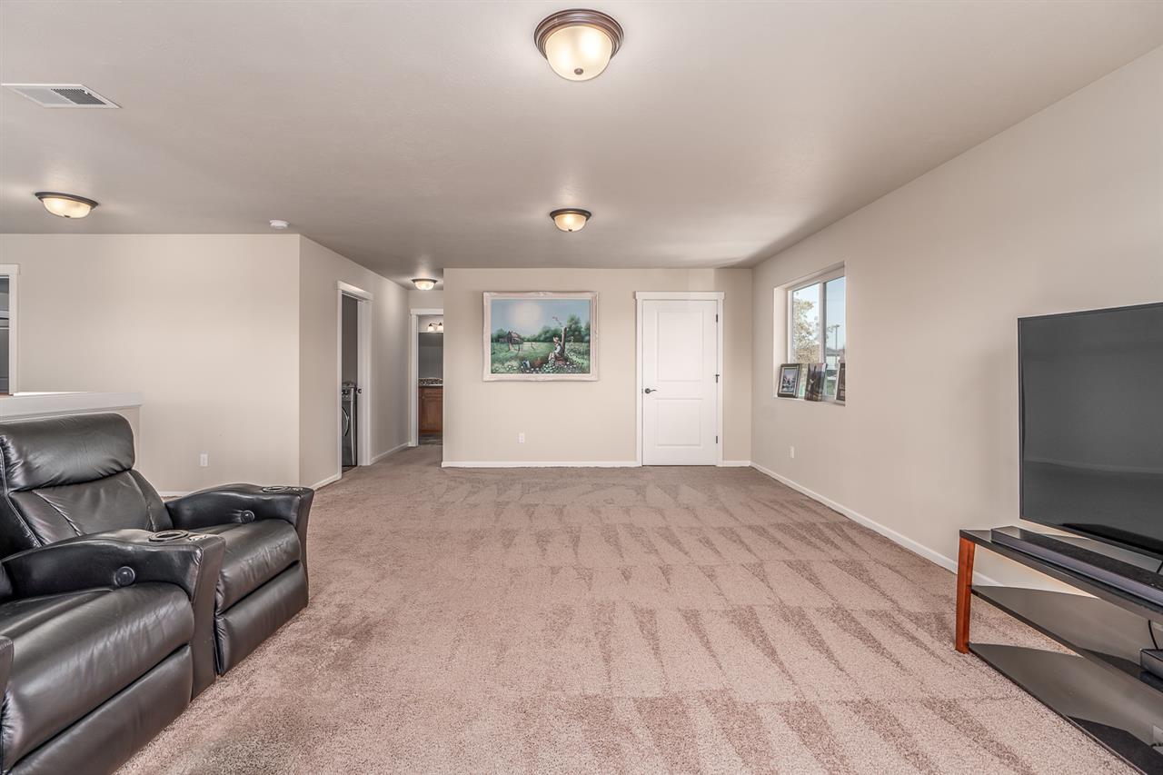 7415 Ethan Lane Spokane, WA 99208 - Photo 8 of 20 Gallery Image 8