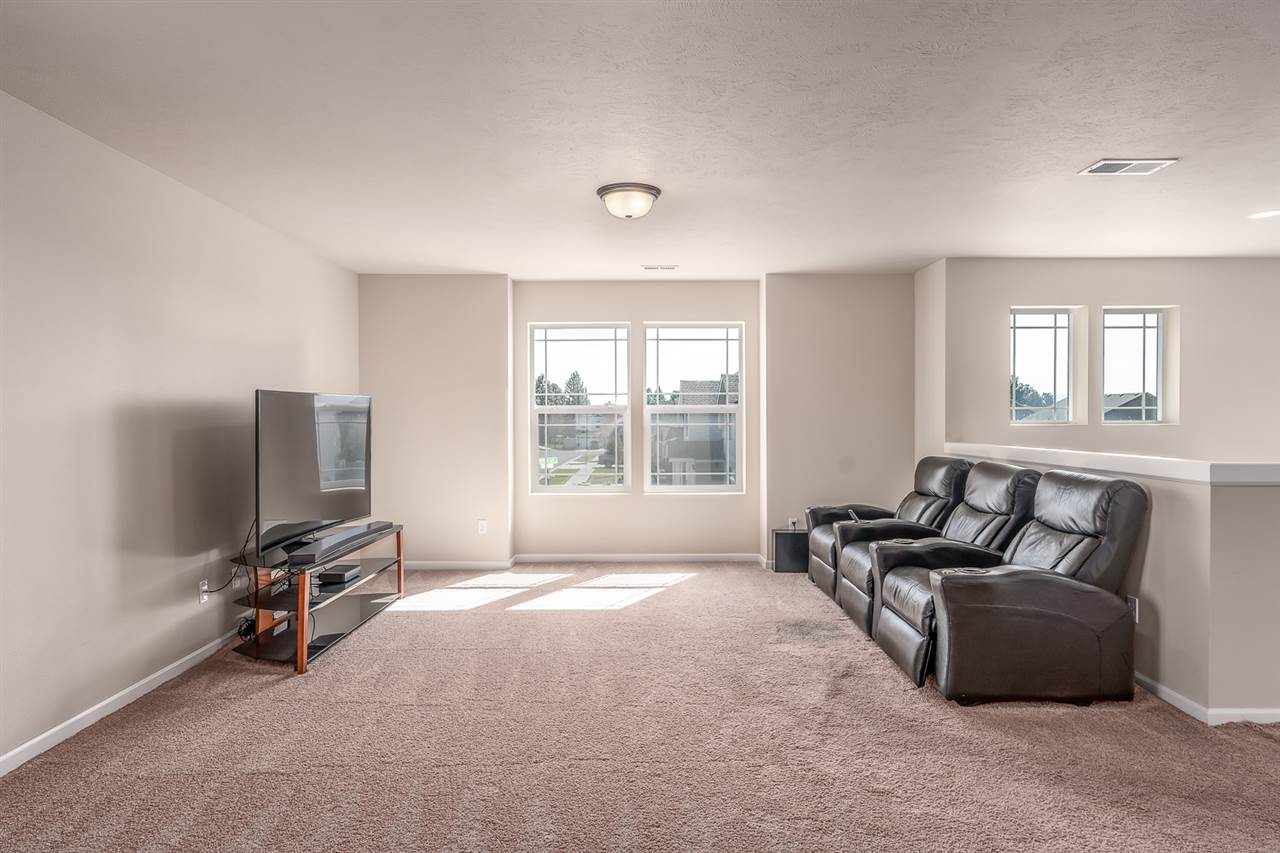 7415 Ethan Lane Spokane, WA 99208 - Photo 9 of 20 Gallery Image 9