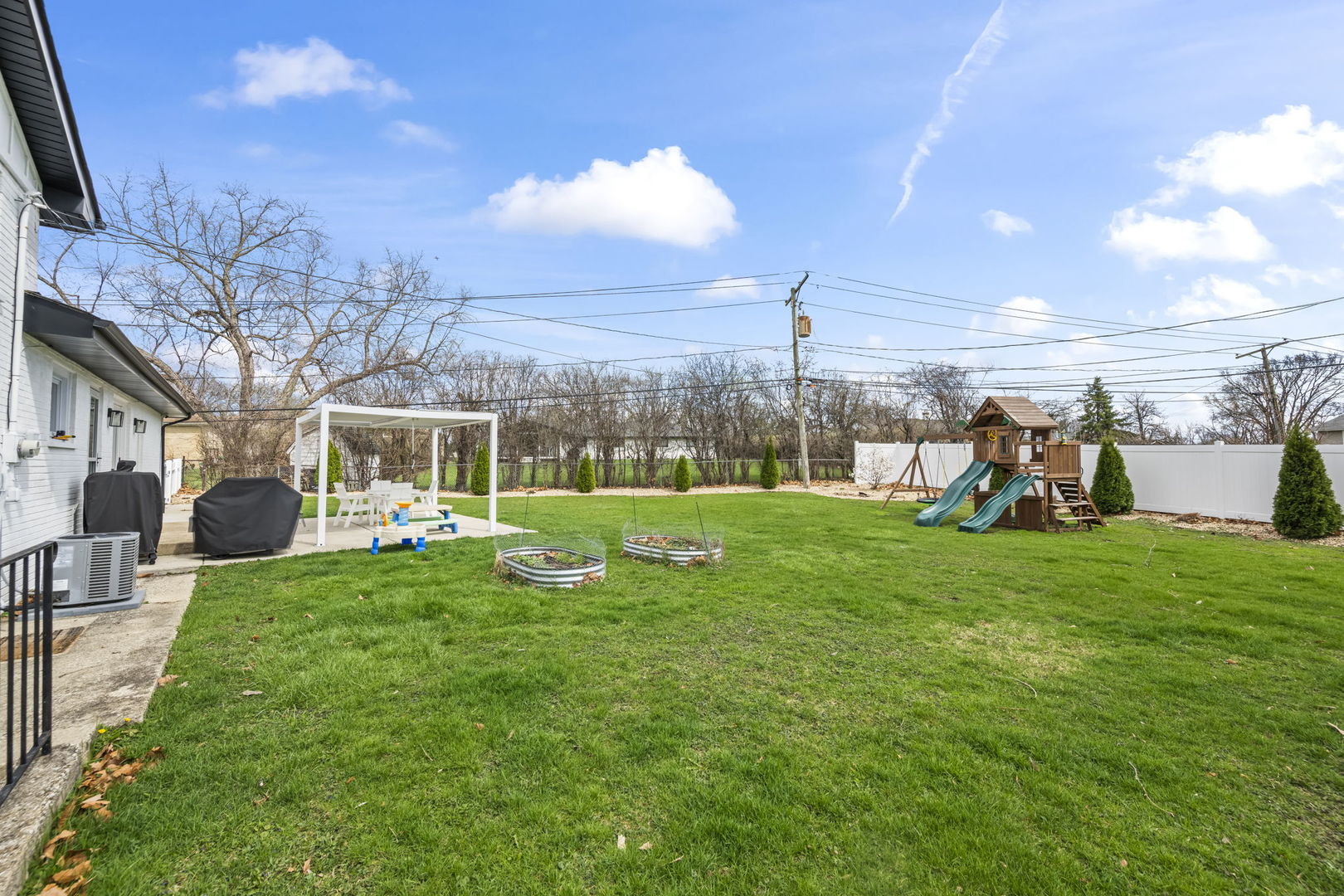 671 Hazel Court Roselle, IL 60172 - Photo 36 of 46