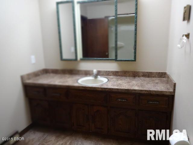 6890 Cherry Valley Road Marion, IL 62959 - Photo 33 of 41 Gallery Image 33