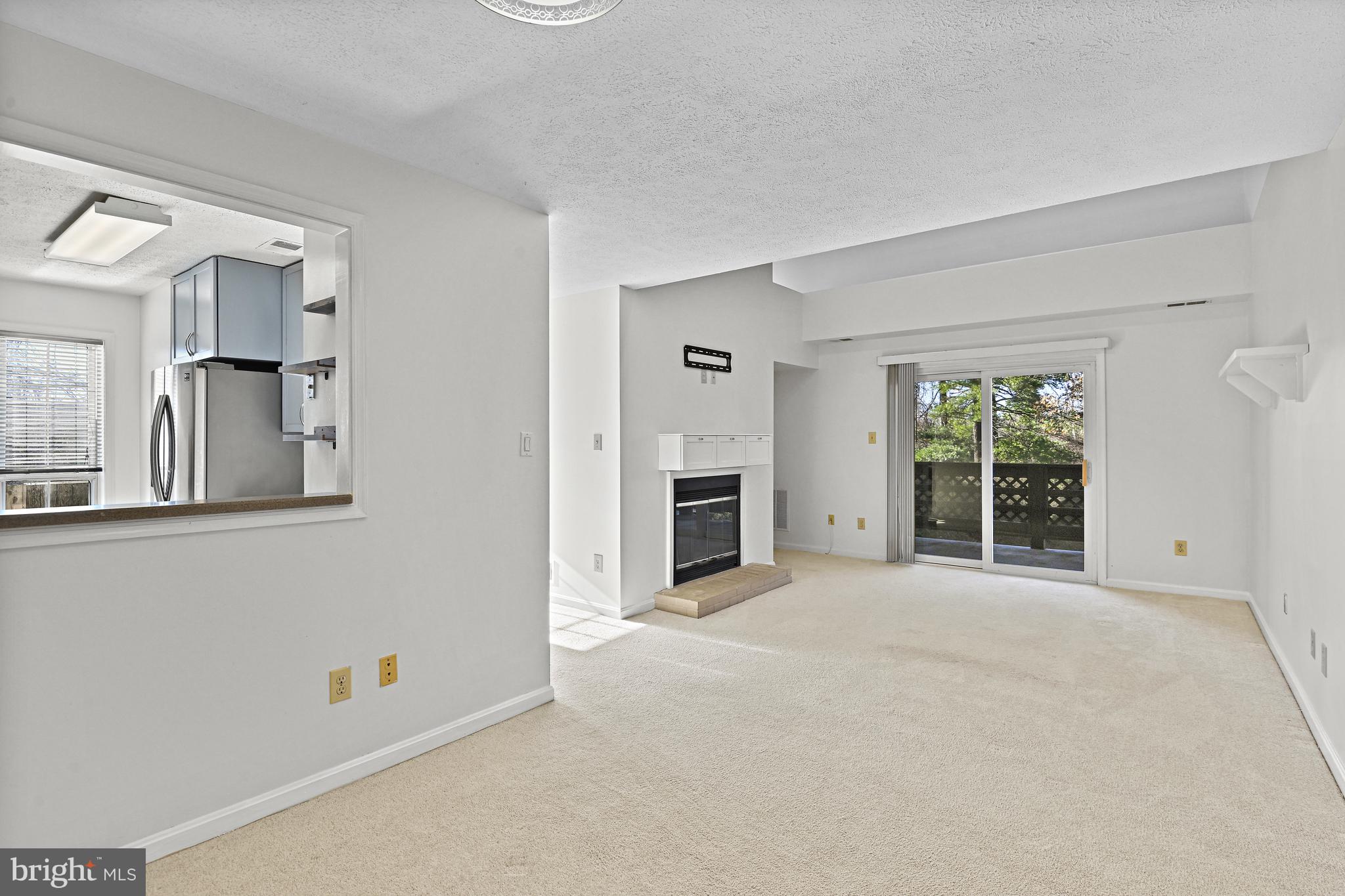 9971 Oakton Terrace Road Oakton, VA 22124 - Photo 2 of 22 Dining Room