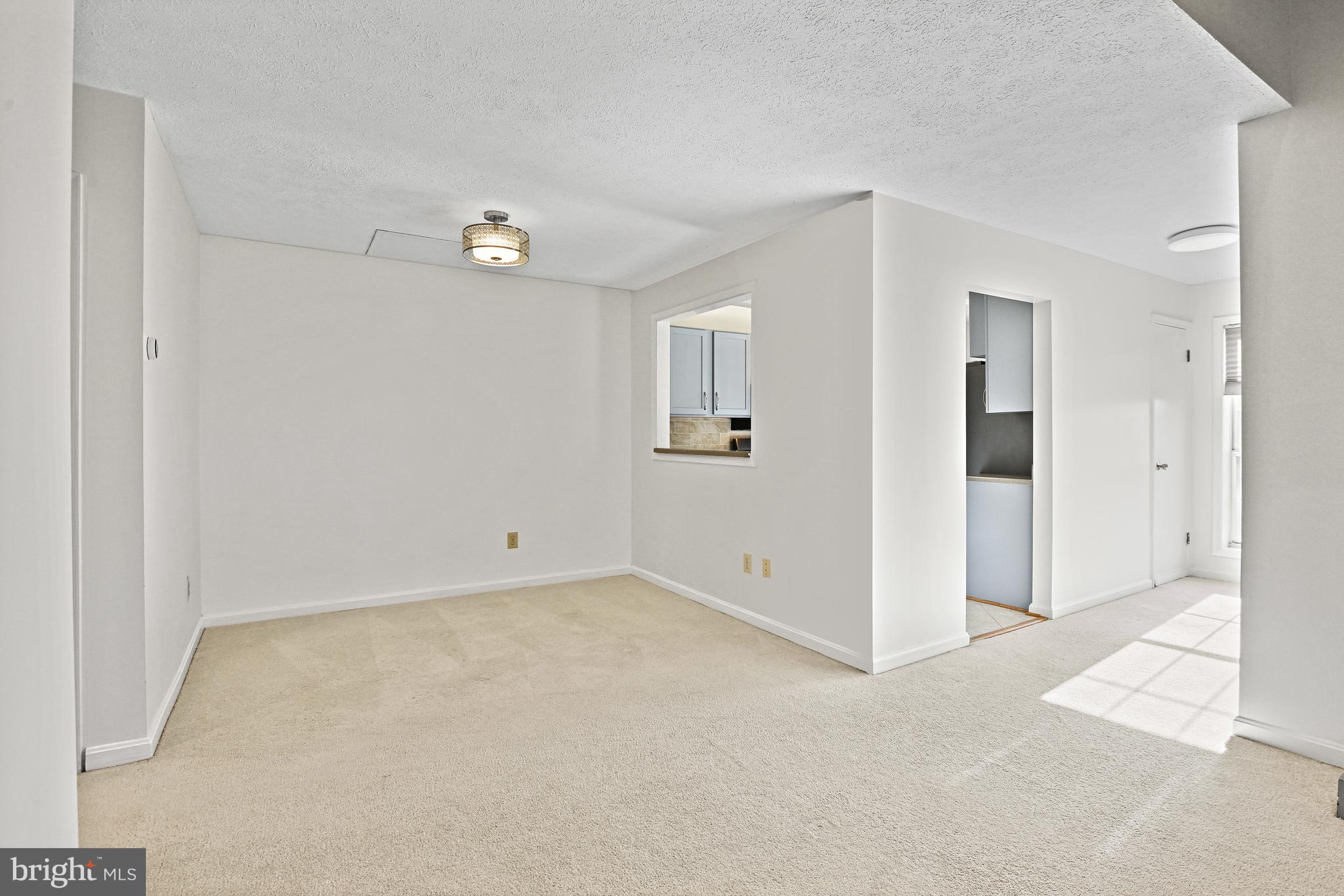 9971 Oakton Terrace Road Oakton, VA 22124 - Photo 5 of 22 Dining Room