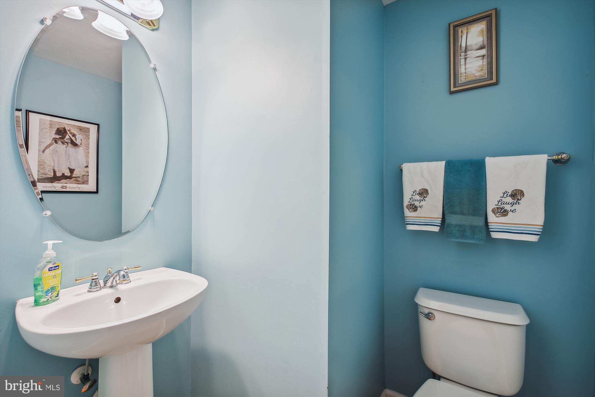 2318 Abby Road Edgewater, MD 21037 - Photo 16 of 41 Powder Room