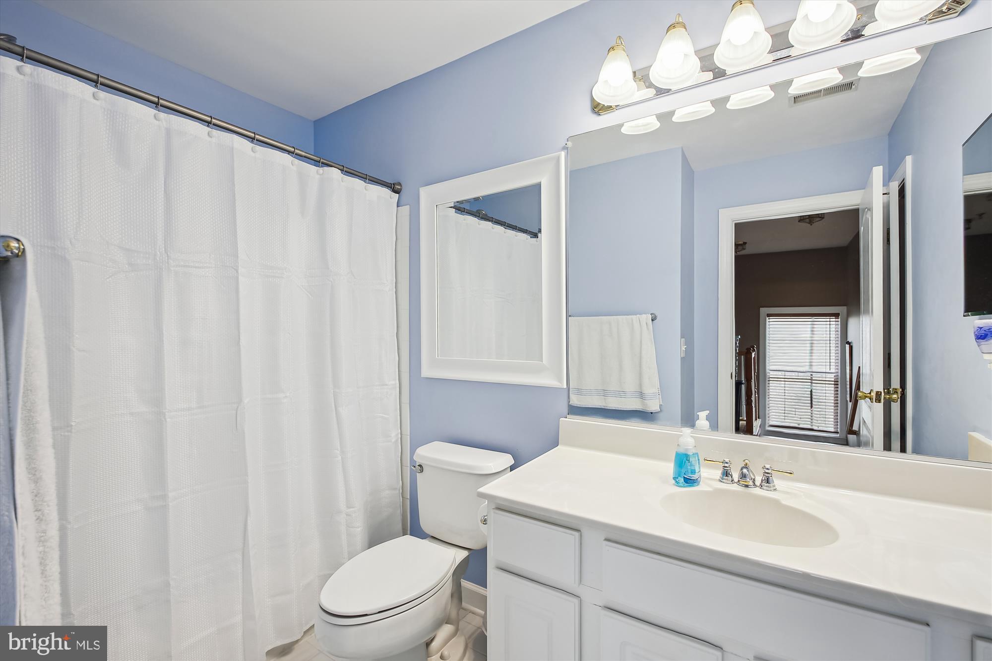 2318 Abby Road Edgewater, MD 21037 - Photo 25 of 41 Bath