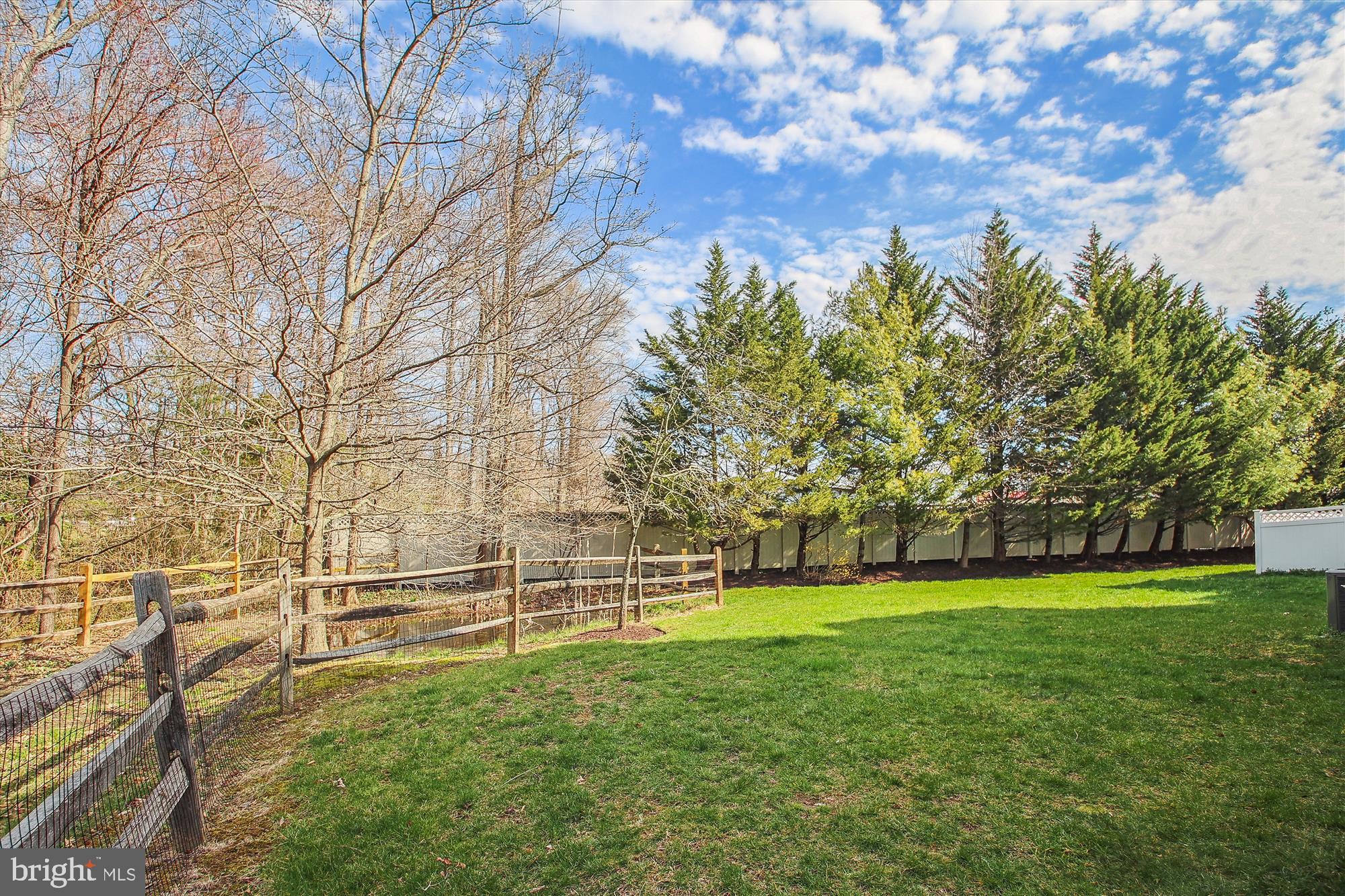 2318 Abby Road Edgewater, MD 21037 - Photo 3 of 41 Back Yard