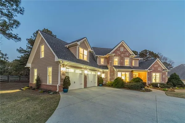 $579,000 | 1409 Silver Thorne Court, Loganville, GA 30052