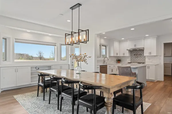 $725,000 | 9372 Garman Road, Leo, IN 46765