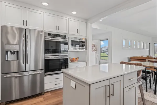 $725,000 | 9372 Garman Road, Leo, IN 46765