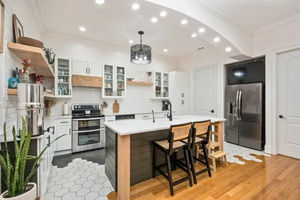 $997,000 | 76 Centerville Road, Bridgewater, VA 22812