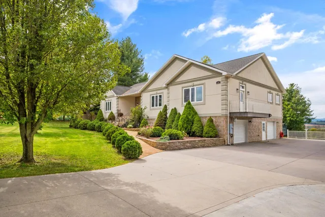 $997,000 | 76 Centerville Road, Bridgewater, VA 22812