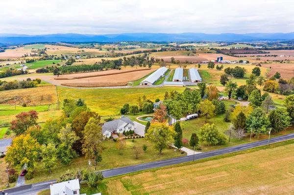 $997,000 | 76 Centerville Road, Bridgewater, VA 22812