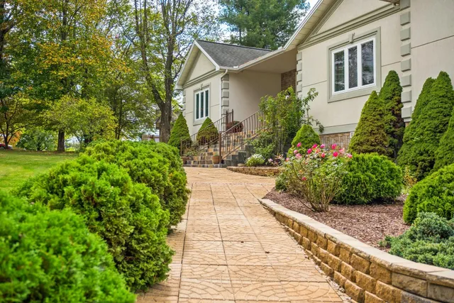 $997,000 | 76 Centerville Road, Bridgewater, VA 22812