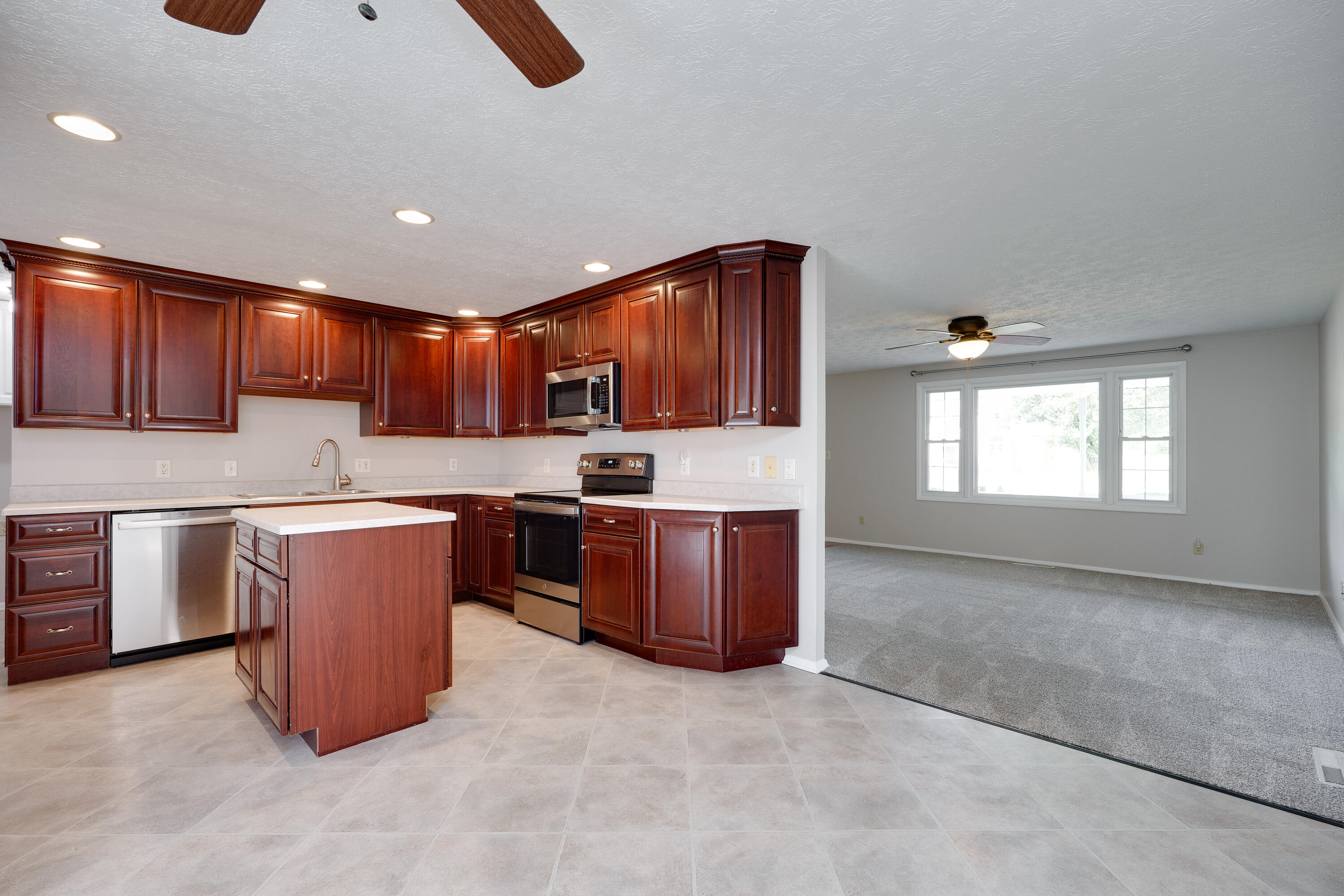 2770 County Line Road Dayton, OH 45430 - Photo 17 of 55