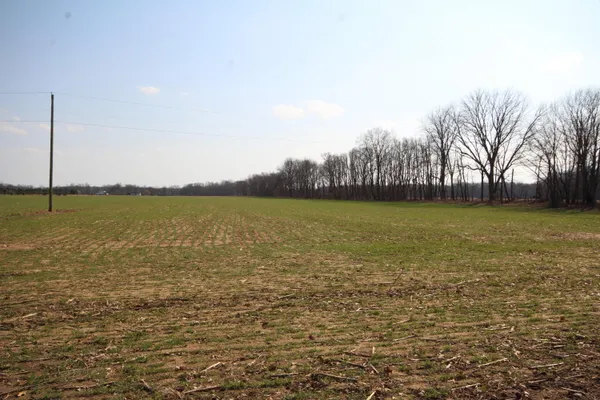 $130,000 | 8016 East X Y Avenue, Vicksburg, MI 49097