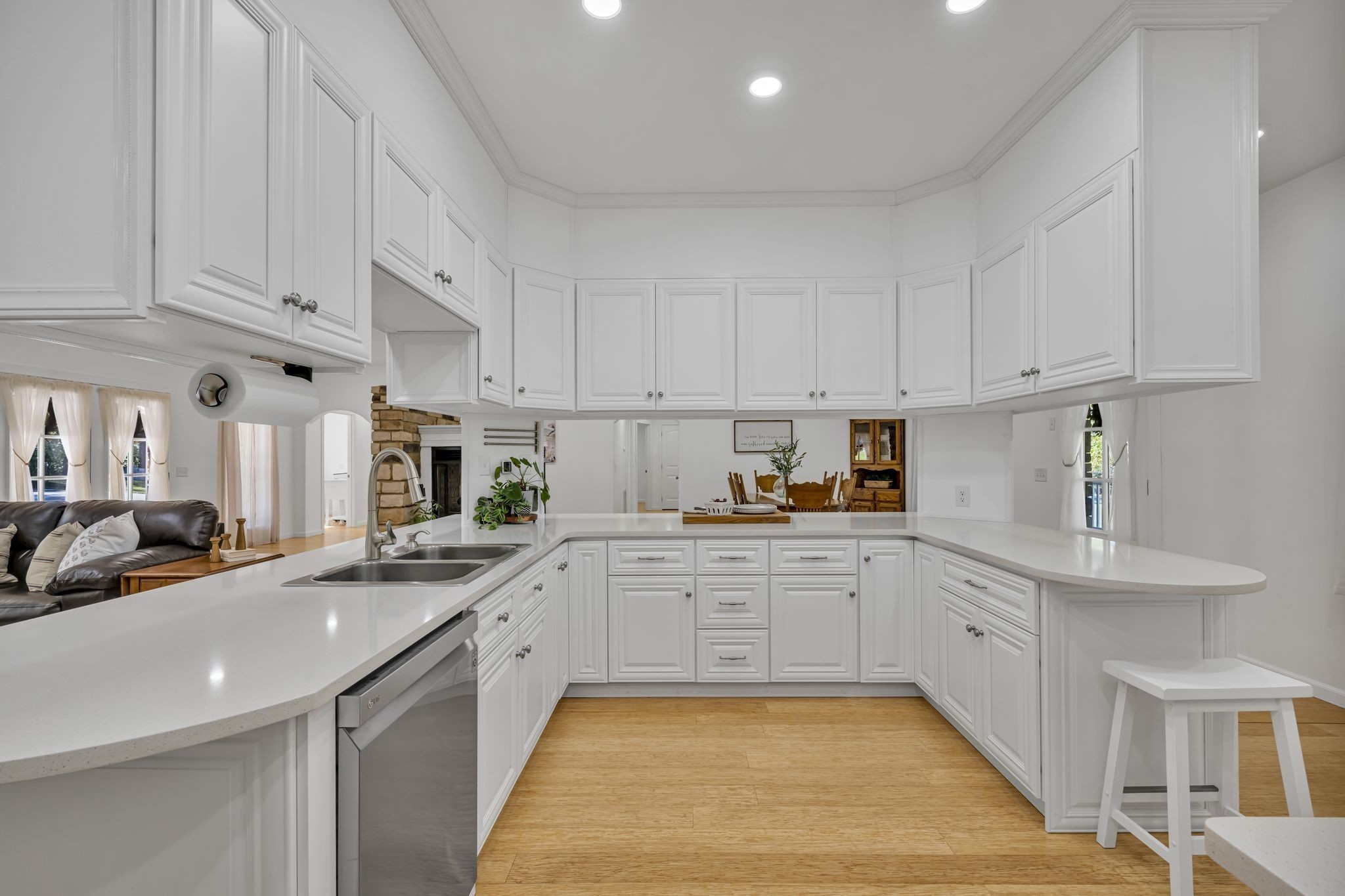 1697 Curtis Chapel Road McEwen, TN 37101 - Photo 27 of 71 Gallery Image 27