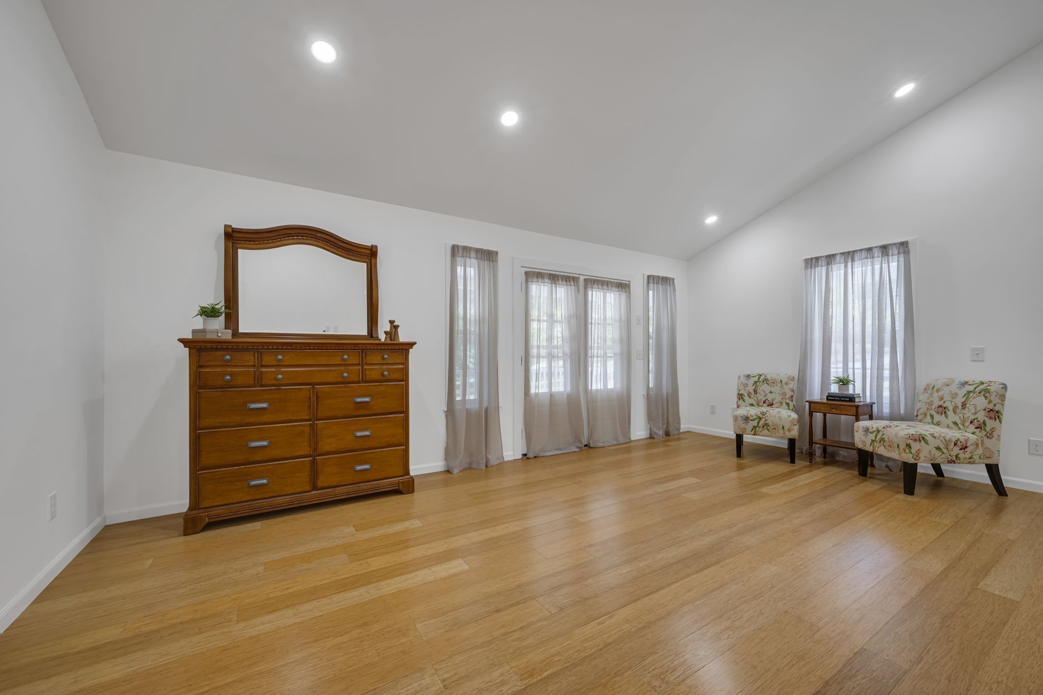 1697 Curtis Chapel Road McEwen, TN 37101 - Photo 34 of 71 Gallery Image 34