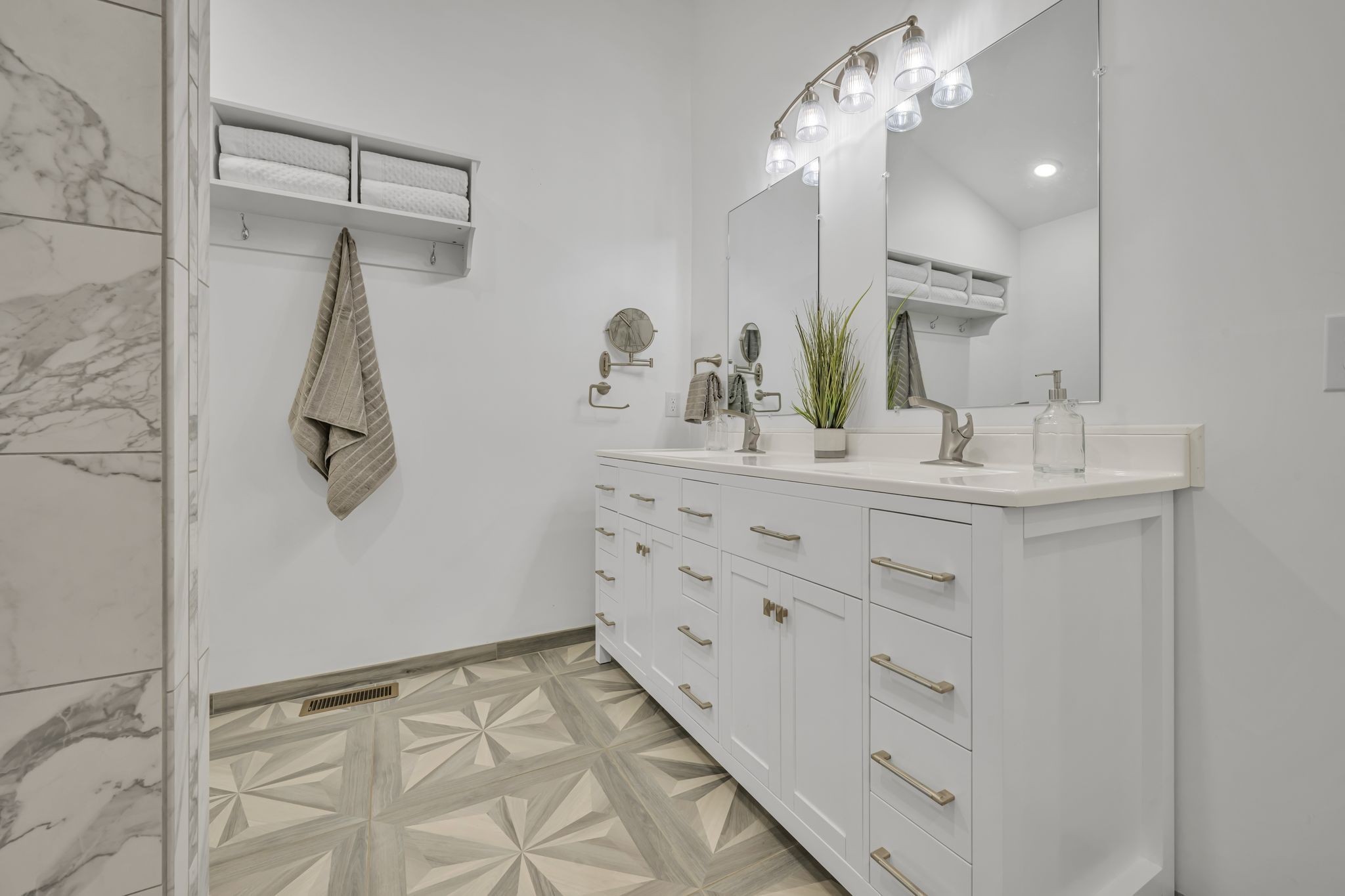 1697 Curtis Chapel Road McEwen, TN 37101 - Photo 38 of 71 Gallery Image 38