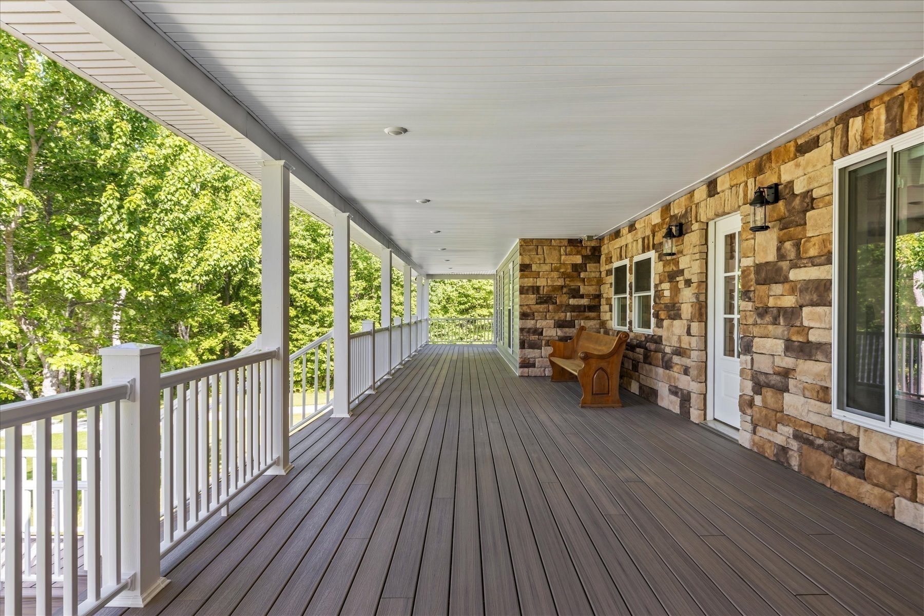 1697 Curtis Chapel Road McEwen, TN 37101 - Photo 9 of 71 Gallery Image 9