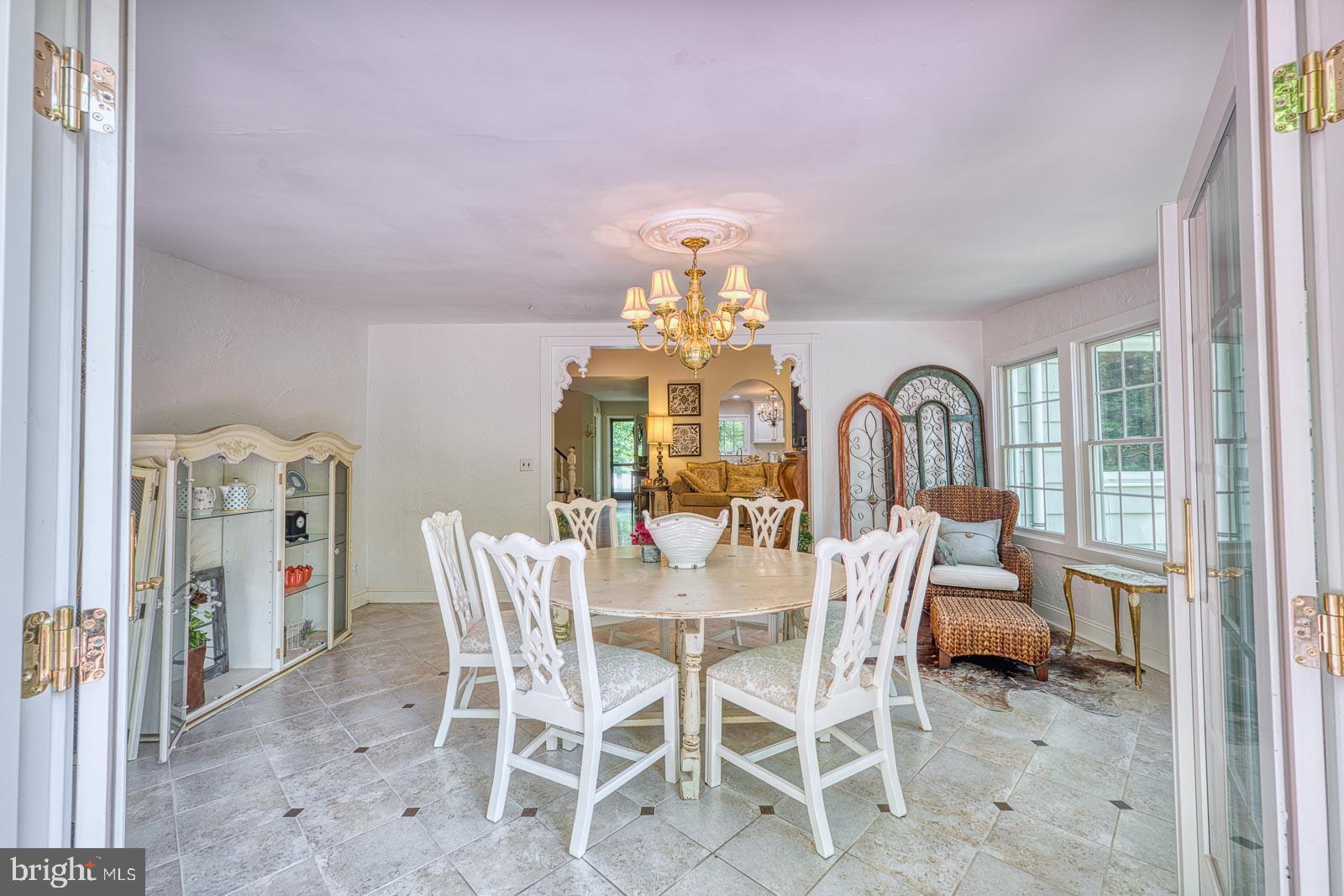 31 Shephard Way Basking Ridge, NJ 07920 - Photo 12 of 30