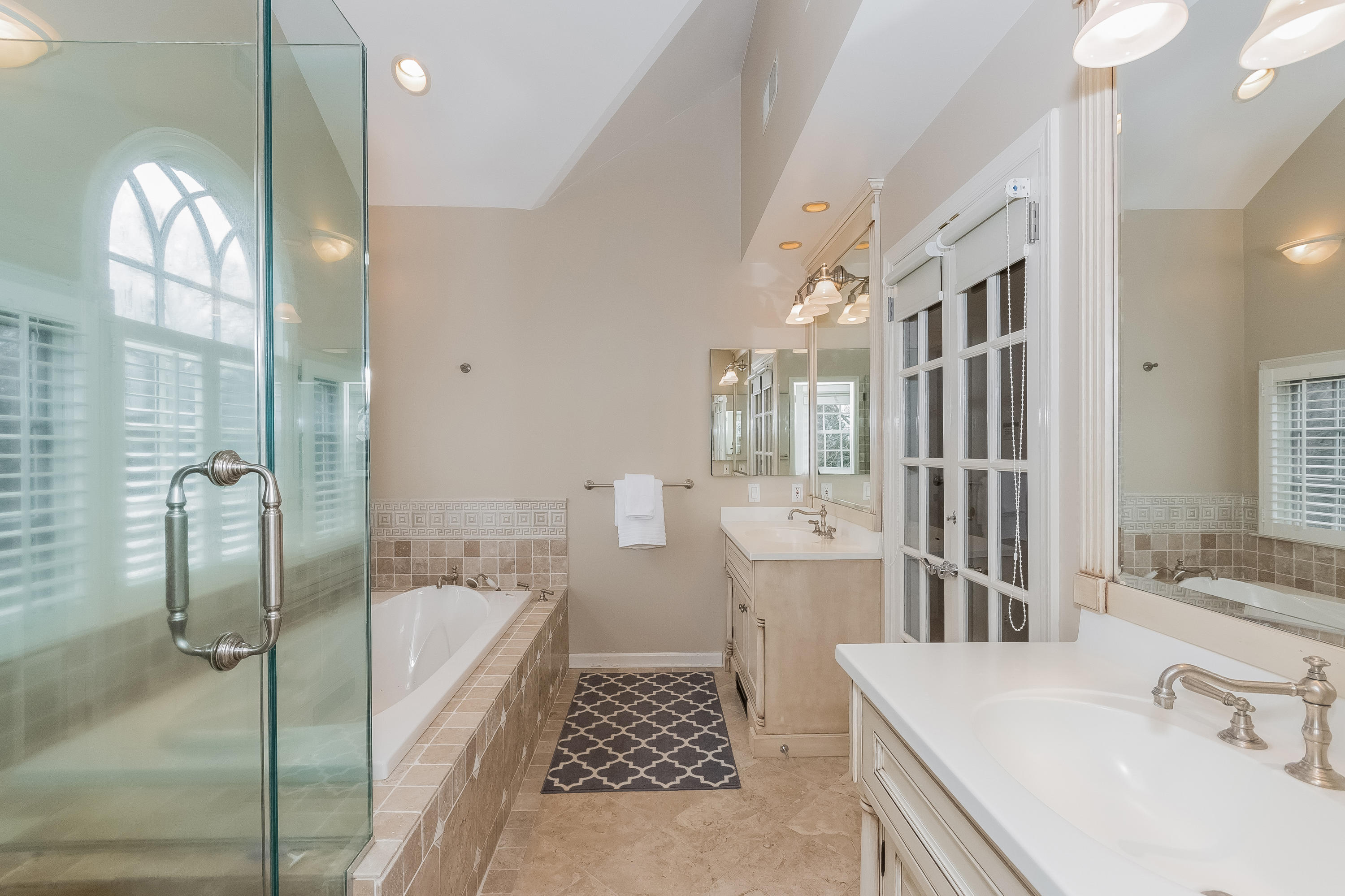 71 Peach Hill Road Darien, CT 06820 - Photo 20 of 42 a bathroom with a sink toilet and shower