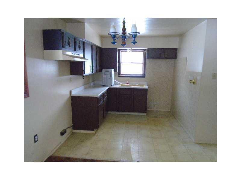 143 Grove Road Medway, OH 45341 - Photo 3 of 6