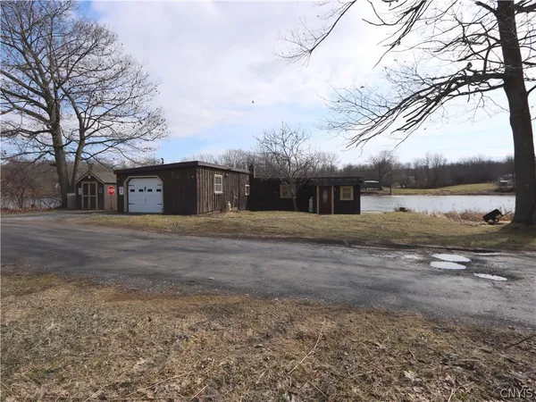 $109,900 | 23282 Riverview Drive, Brownville, NY 13634