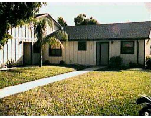 1400 Riverside Circle Wellington, FL 33414 - Photo 1 of 1 Primary Photo