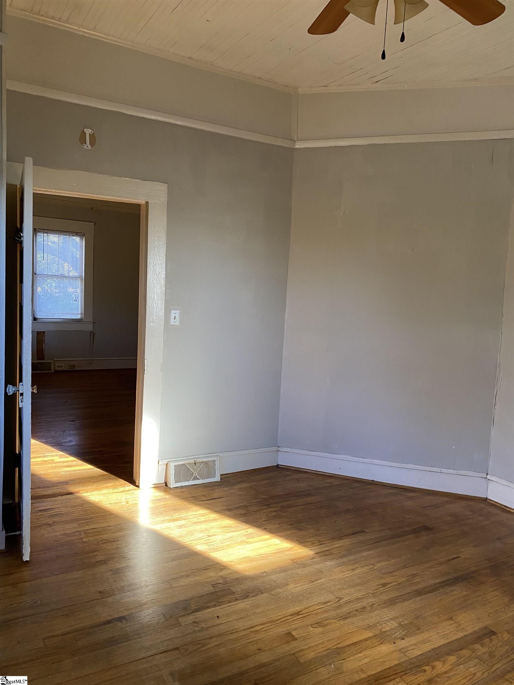 202 Jefferson Street Pickens, SC 29671 - Photo 19 of 35